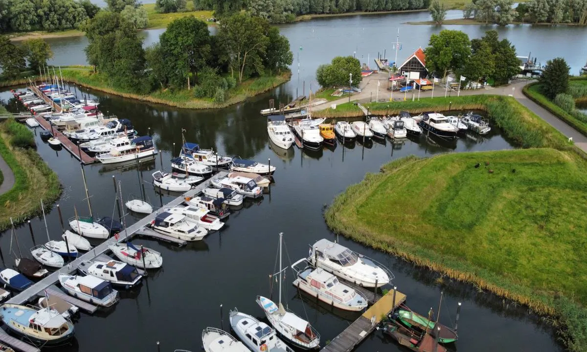 WSV Woudrichem, marina in Woudrichem, Netherlands — photo 5