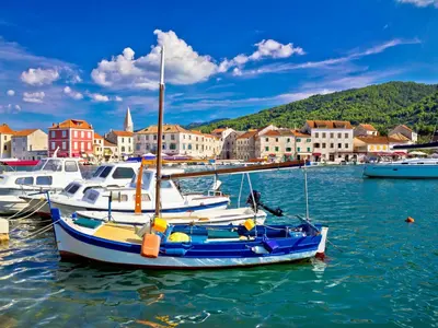 Stari Grad Marina