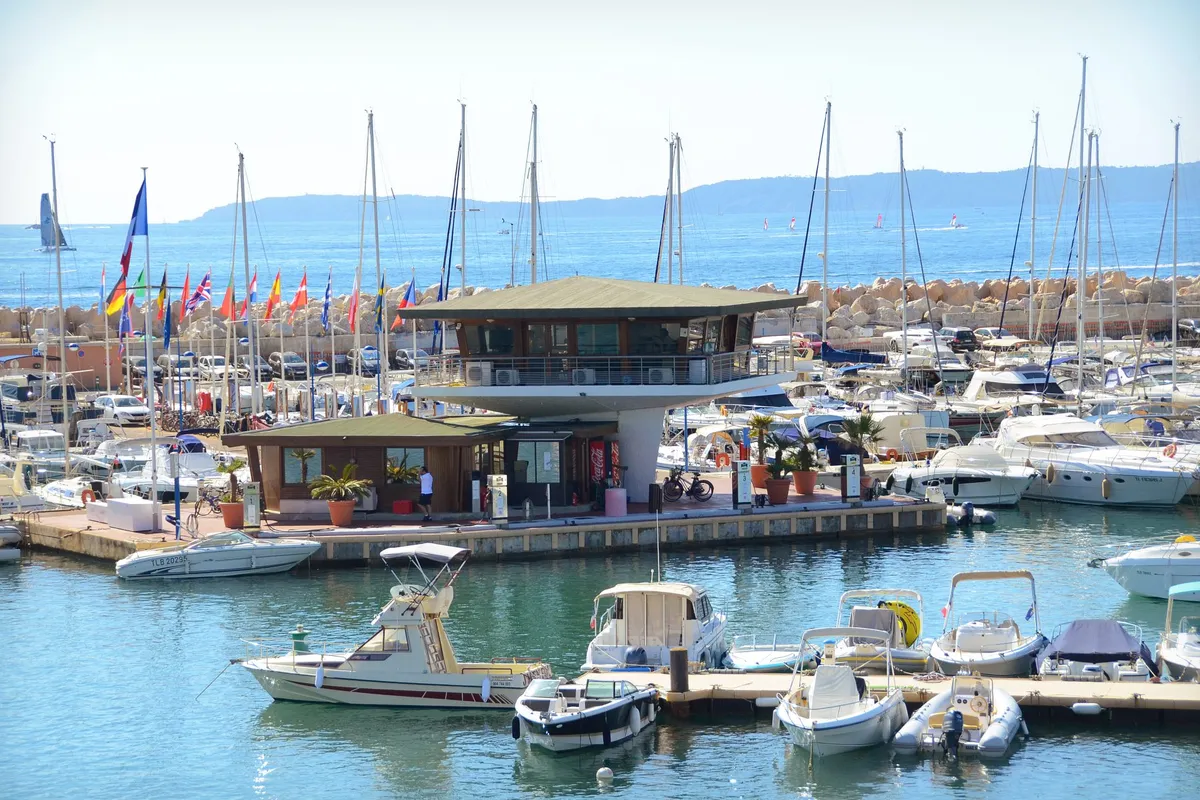 Port de Bormes, marina in La Favière, France — photo 3
