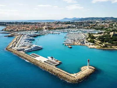 Port Vauban, marina in Lannic, France — photo 2