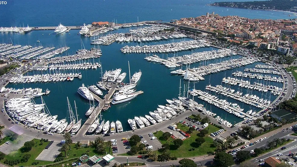 Port Vauban, marina in Lannic, France — photo 7