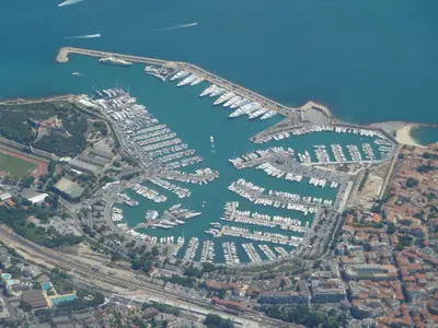 Port Vauban, marina in Lannic, France — photo 3