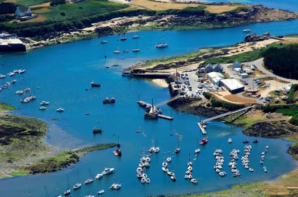 Port du Styvel, marina in Camaret-sur-Mer, France — photo 4
