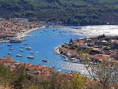 Komunalna Lučica Luka Korčula (PORTO UŠ), marina in Grad Korčula, Croatia — photo 4