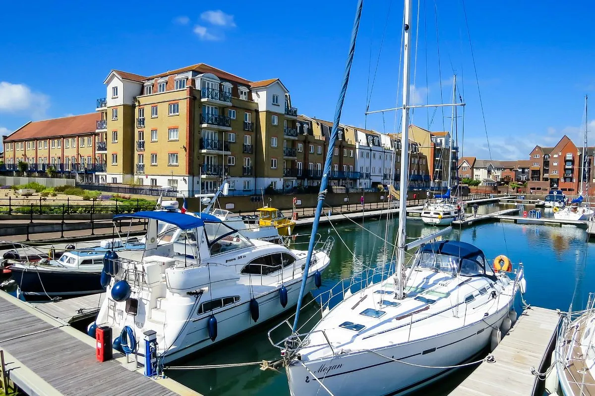 Sovereign Inner Harbour, marina in Eastbourne, United Kingdom — photo 3