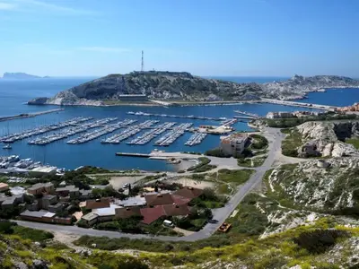 Port du Frioul, marina in Marseille, France — photo 2