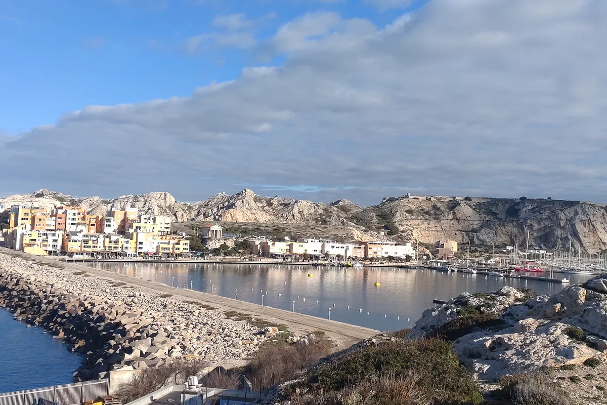 Port du Frioul, marina in Marseille, France — photo 3