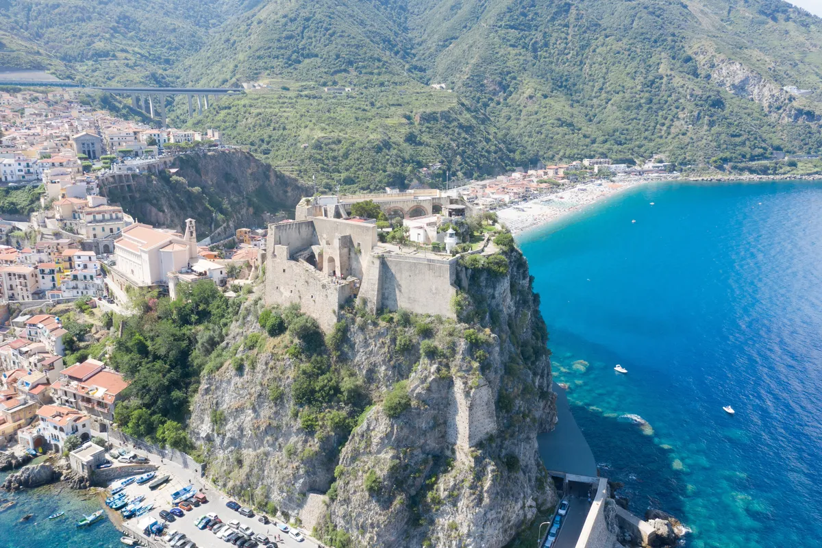 Porto di Scilla, marina in Scilla, Italy — photo 8