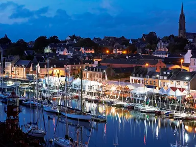 Port de Tréboul, marina in Douarnenez, France — photo 2