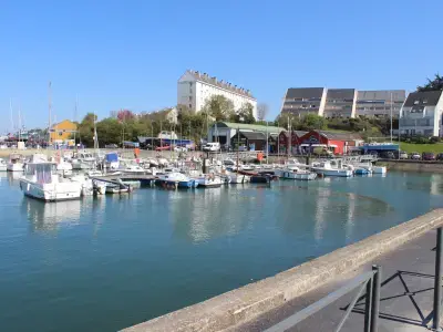 Port de Tréboul, marina in Douarnenez, France — photo 3