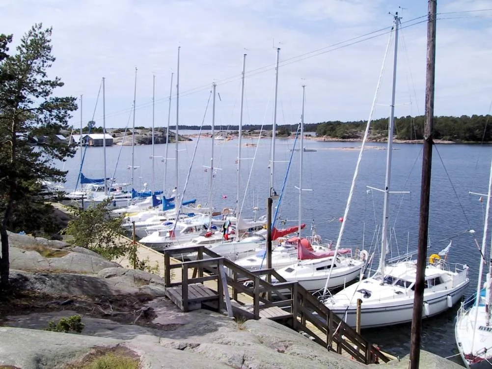 Käringsunds Gästhamn, marina in Storby, Finland