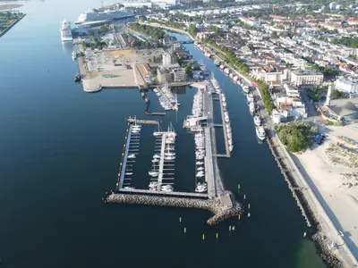 Yachthafen Mittelmole - Sportschule Warnemünde, marina in Rostock, Germany — photo 5
