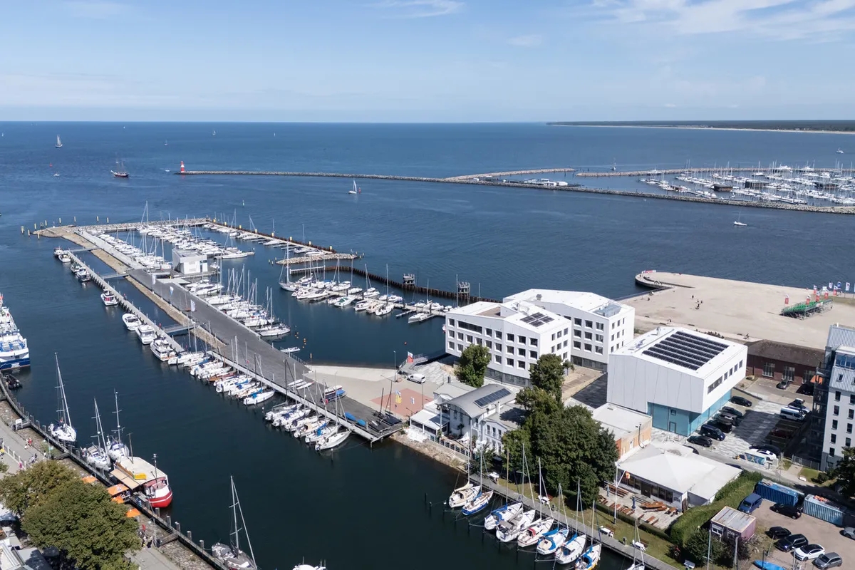 Yachthafen Mittelmole - Sportschule Warnemünde, marina in Rostock, Germany — photo 4