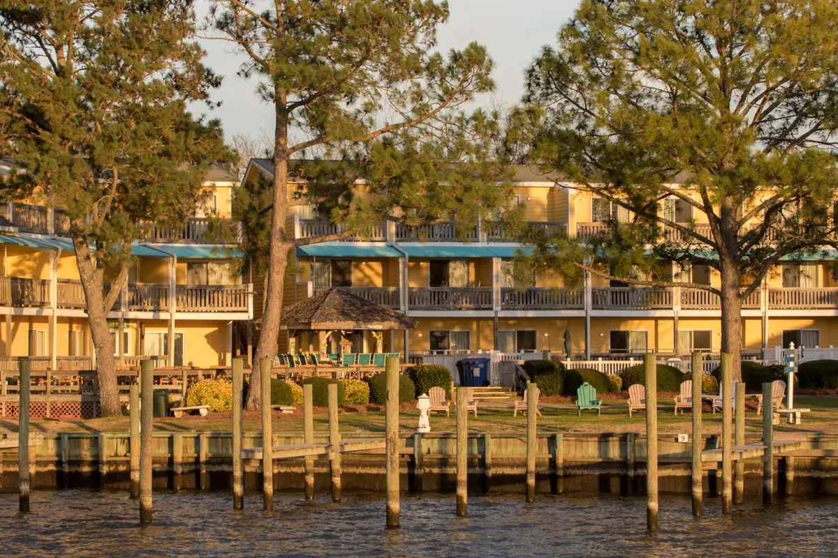 Oriental Yacht Club, marina in Oriental, United States — photo 2