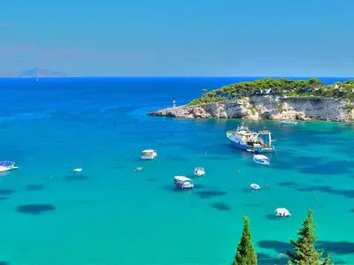 Vasilikos Bay in Steni Vala, Greece — photo 3