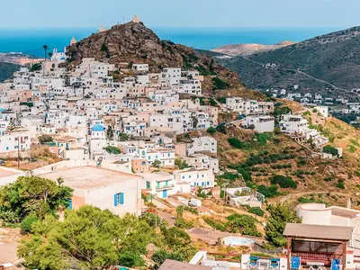Bay of Ios in Chora, Greece — photo 3