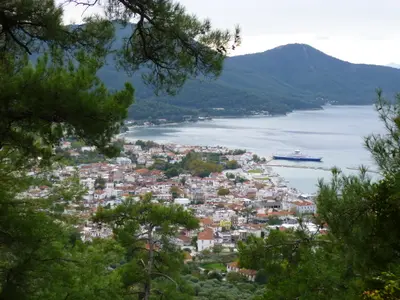 Nautilous Cafebar Harbour in Skala Sotiros, Greece — photo 5