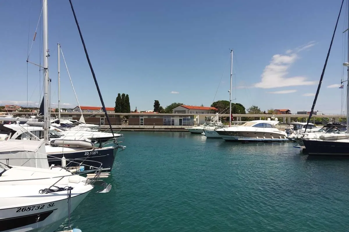 Zadar Port, marina in Zadar, Croatia — photo 6