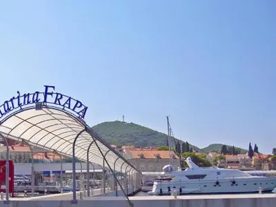 Dubrovnik, Marina Frapa