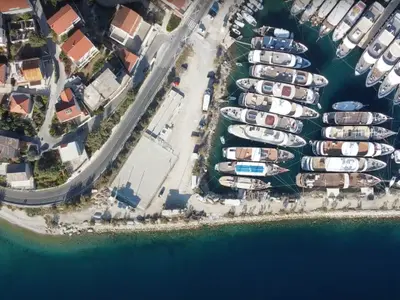 Krilo Jesenice Marina in Jesenice, Croatia — photo 4