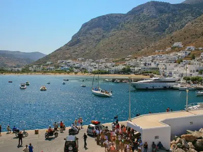 Sifnos Marina in Απολλωνία, Greece — photo 2