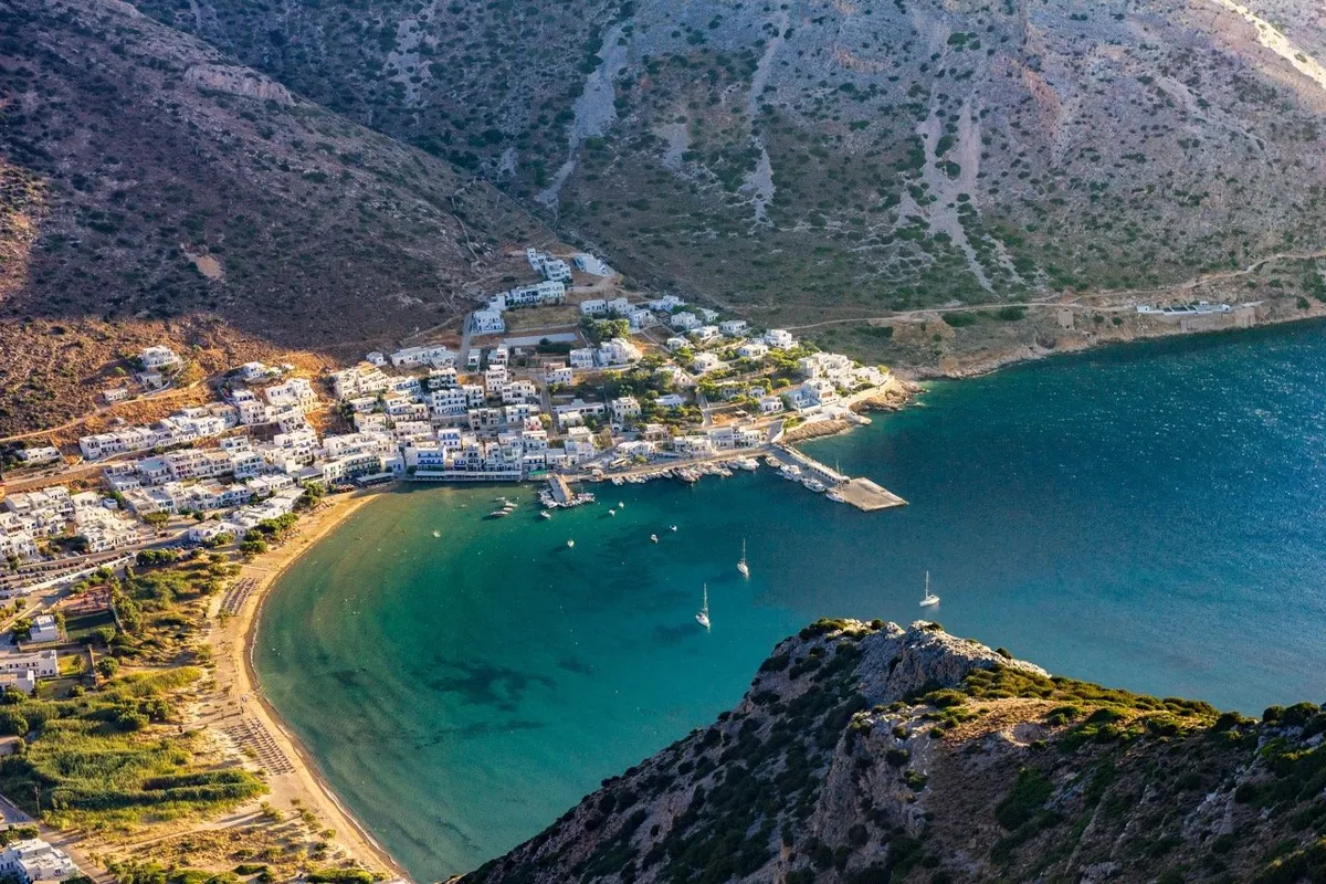 Sifnos Marina in Απολλωνία, Greece — photo 3