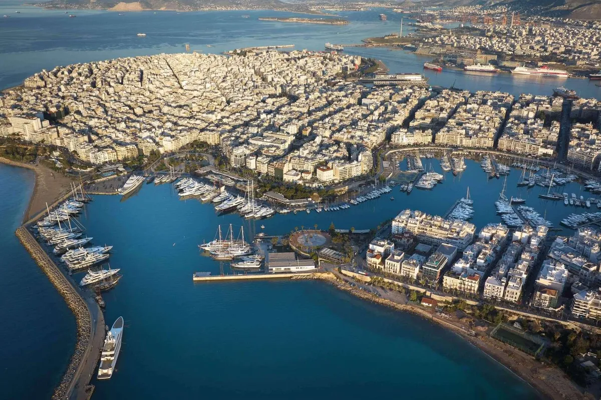 Athens, Zea Marina in Piraeus, Greece — photo 4