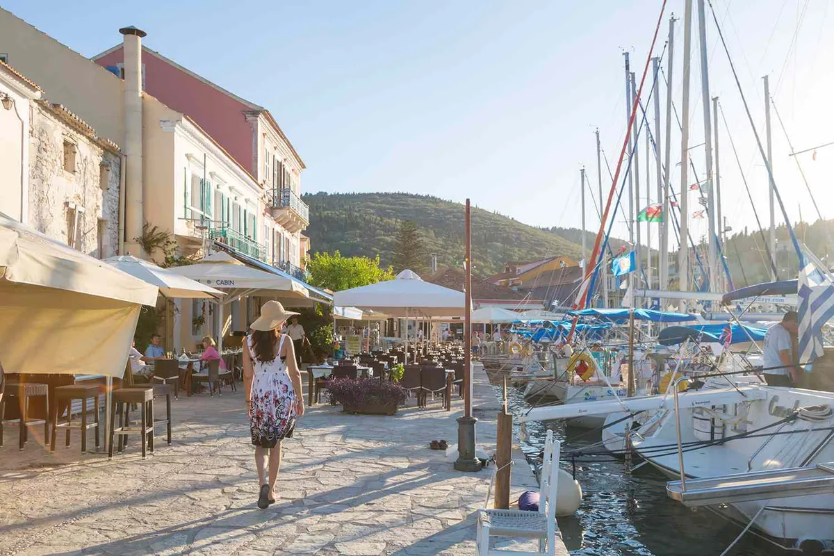Lavrion, main port, marina in Lavreotiki Municipal Unit, Greece — photo 4