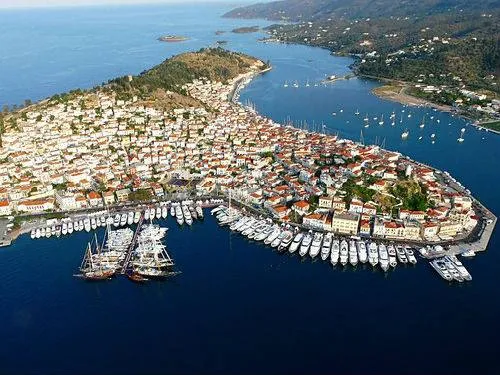 Poros Marina in Poros, Greece — photo 3