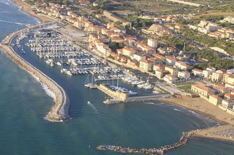 Marina di San Vincenzo Toscana in San Vincenzo, Italy — photo 2
