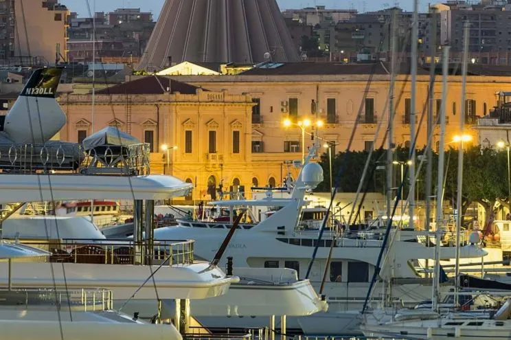 Porto Piccolo, Siracusa, marina in Syracuse, Italy — photo 2