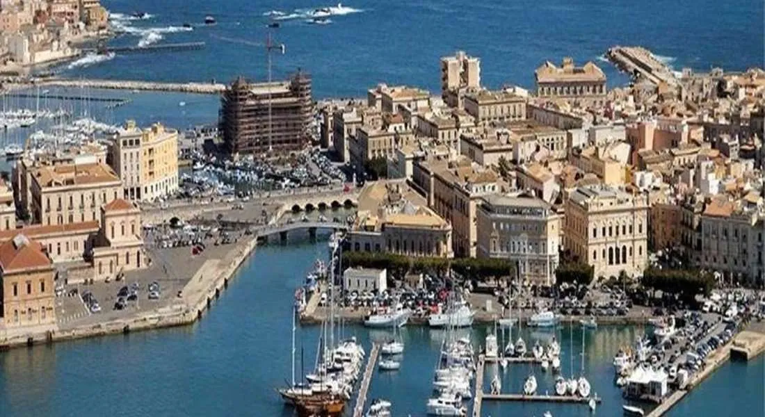 Porto Piccolo, Siracusa, marina in Syracuse, Italy — photo 4