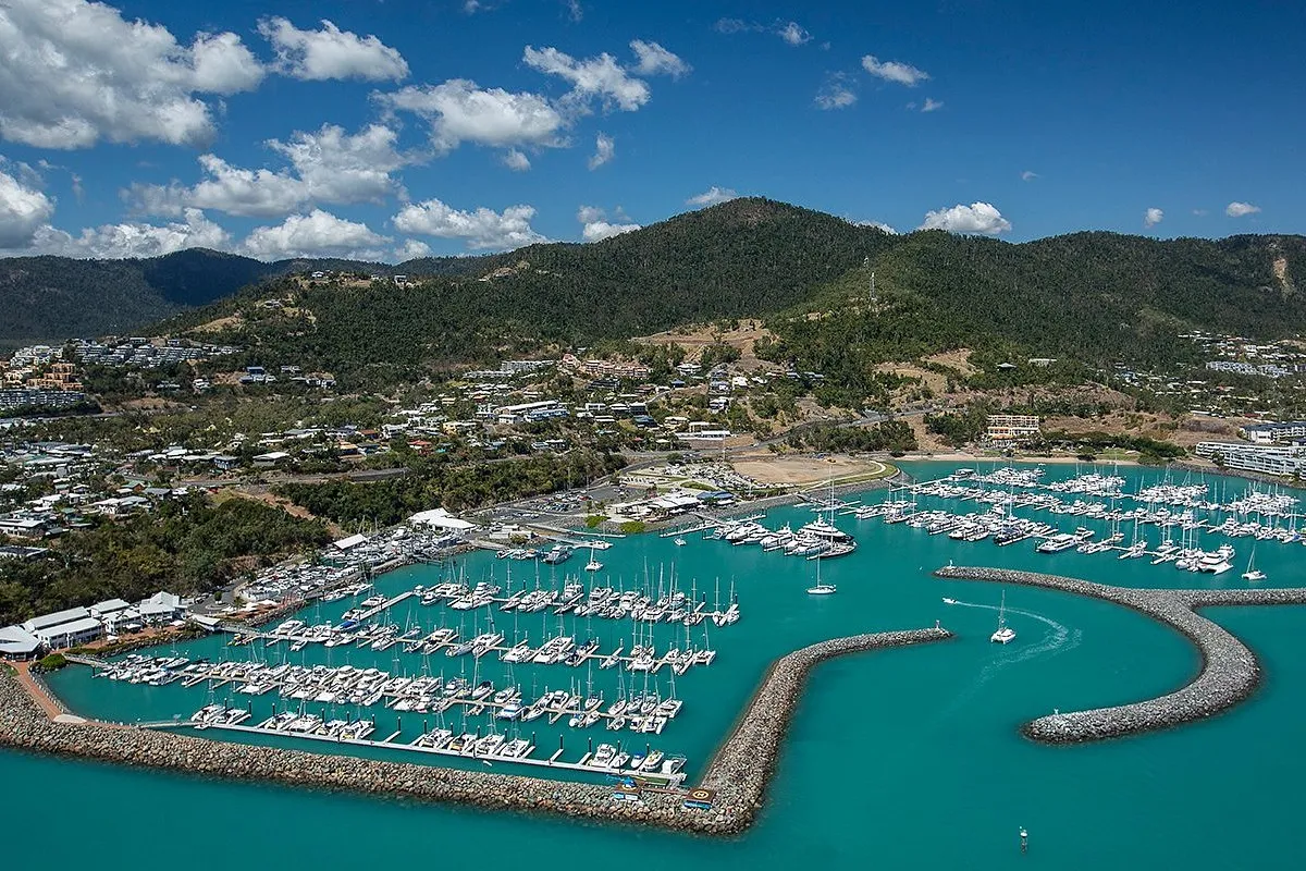 Coral Sea Marina Resort in Airlie Beach, Australia — photo 3