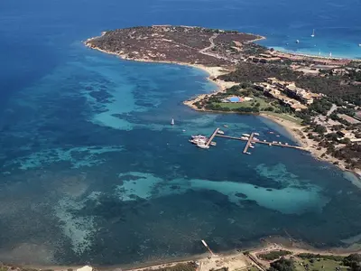 Olbia, Marina di Cugnana in Olbia, Italy — photo 2