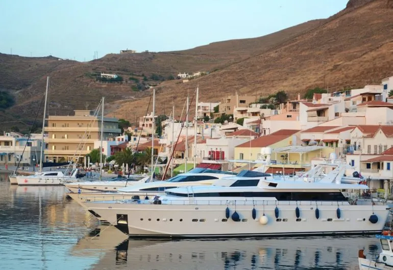 Kea, Marina Korissias in Korissia, Greece — photo 5