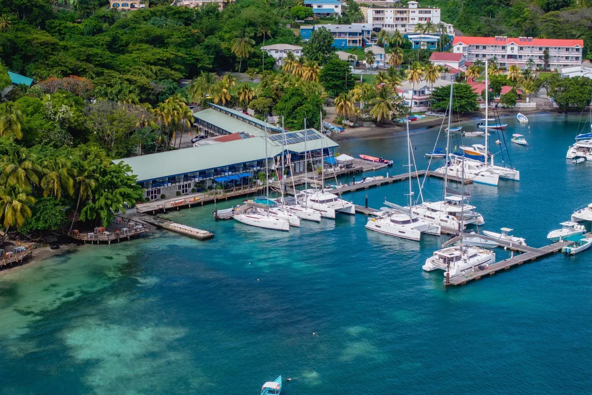Blue Lagoon Marina in Ribishi, Saint Vincent and the Grenadines — photo 4