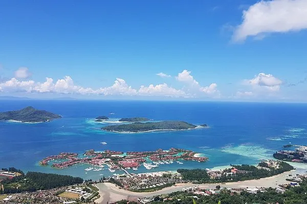 Eden Island Marina in Roche Caiman, Seychelles — photo 4