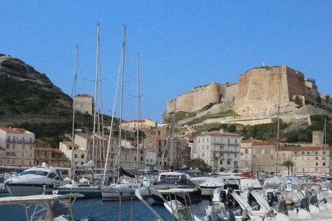 Port de Bonifacio, marina in Bonifacio / Bunifaziu, France — photo 3
