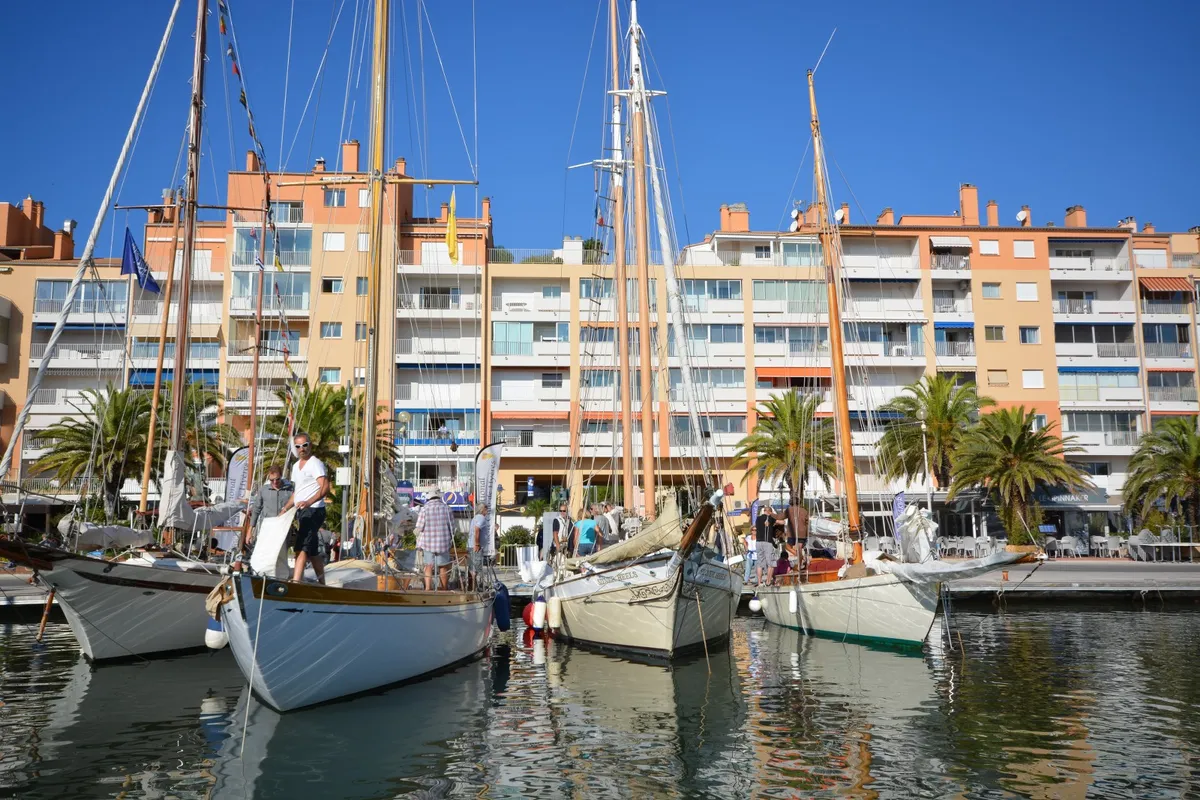 Port Saint-Pierre, marina in Hyères, France — photo 3