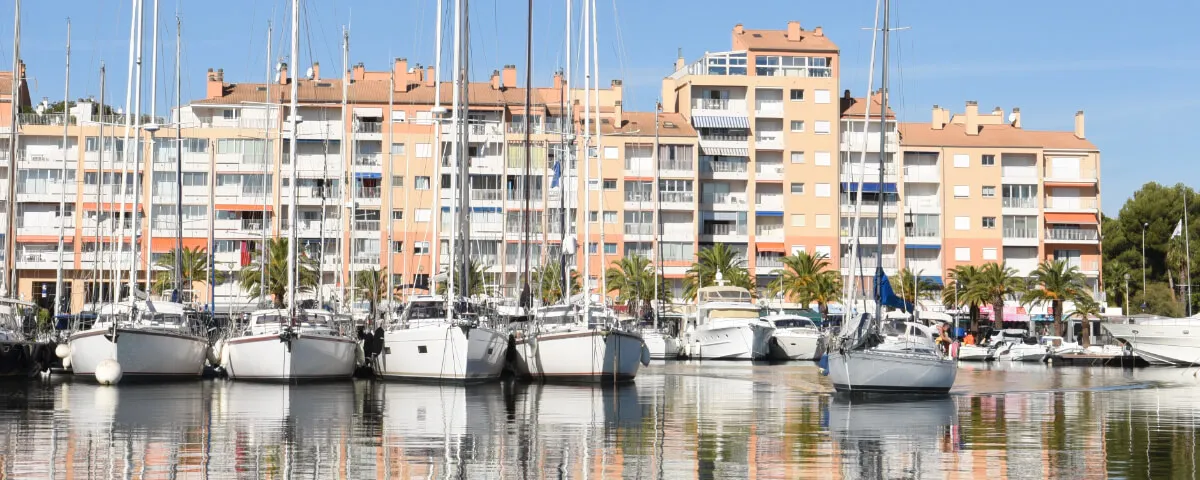 Port Saint-Pierre, marina in Hyères, France — photo 7