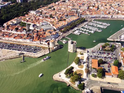 Port des Minimes, marina in La Rochelle, France — photo 2