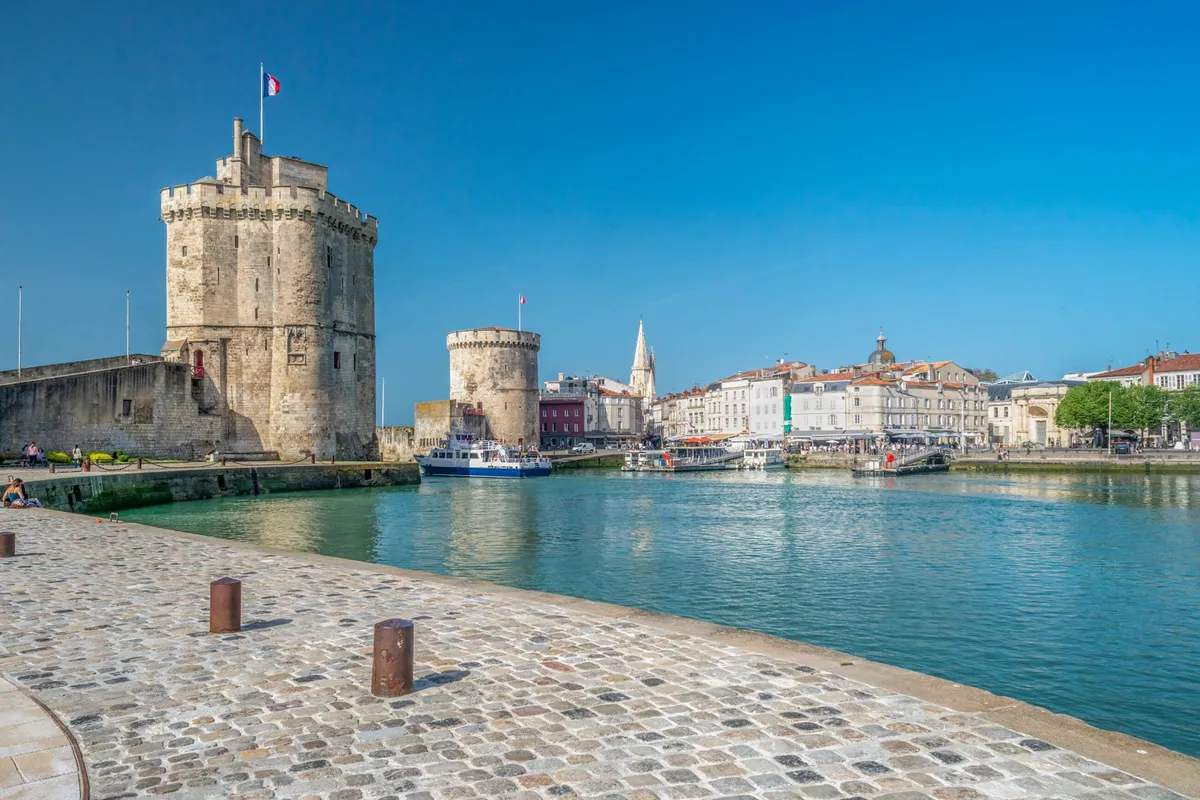 Port des Minimes, marina in La Rochelle, France — photo 5