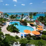 Nassau, Paradise Harbour Club