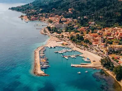 Corfu, Benitses Port Yacht Marina in Benitses, Greece — photo 3