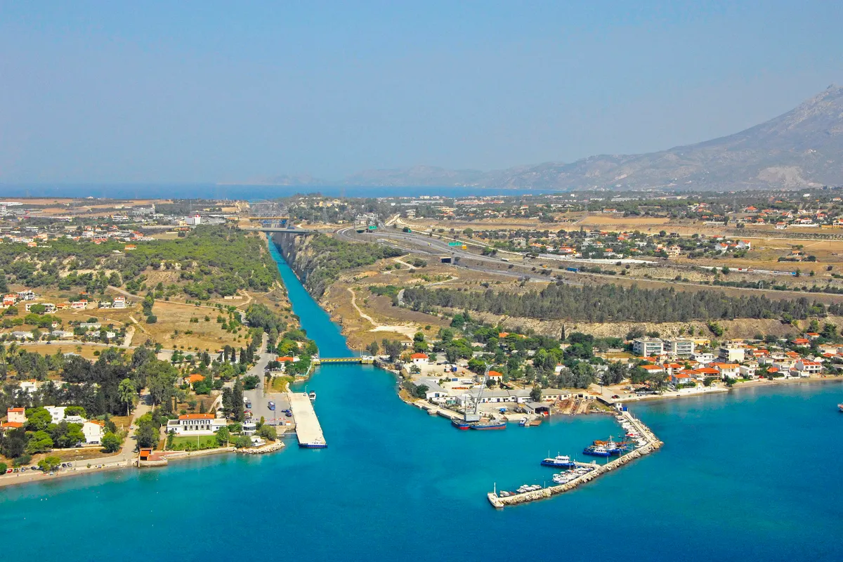 Korinthos Marina in Corinth, Greece — photo 4