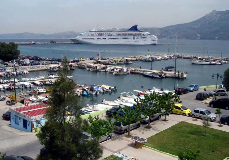 Korinthos Marina in Corinth, Greece — photo 2