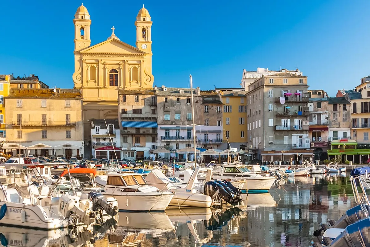 Bastia, Vieux port de Bastia, marina in Bastia, France — photo 9