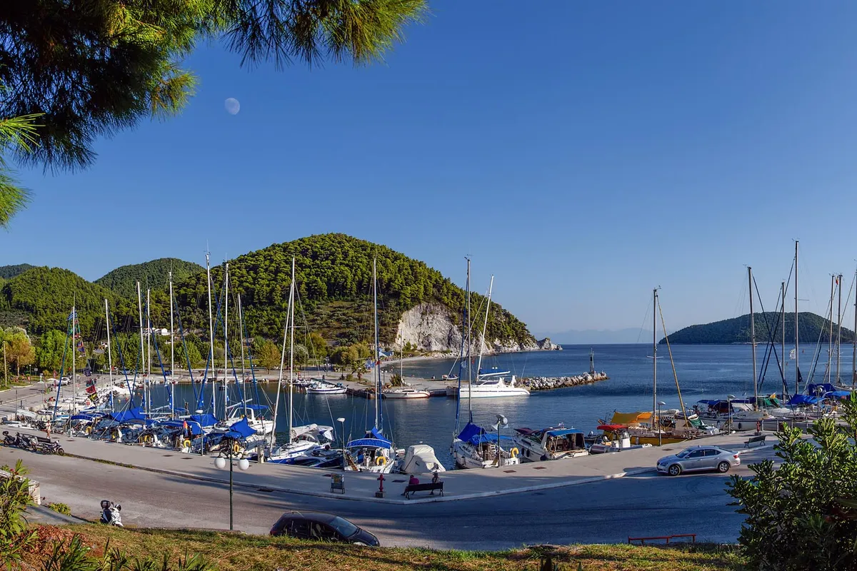 Skopelos, Neo Klima Harbor, marina in Neo Klima, Greece — photo 2