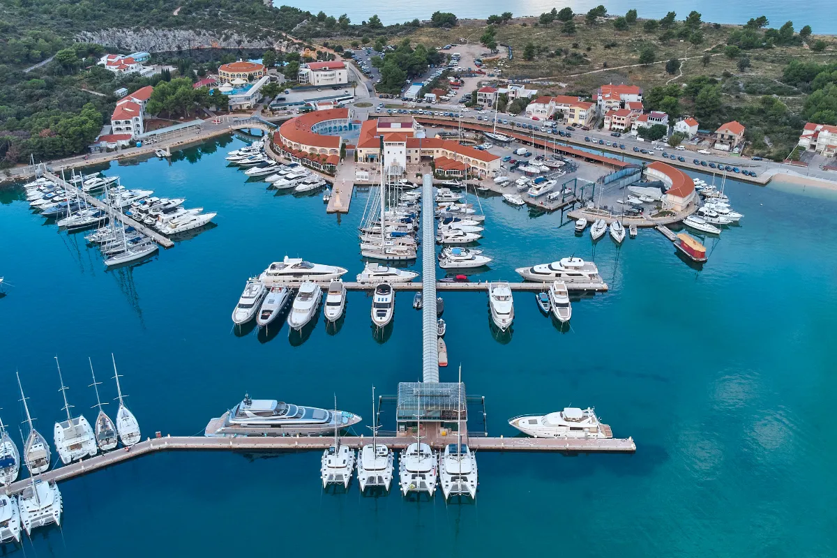Split, West Coast (Zapadna obala) Marina in Split, Croatia — photo 3