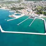 Molum Marine Club